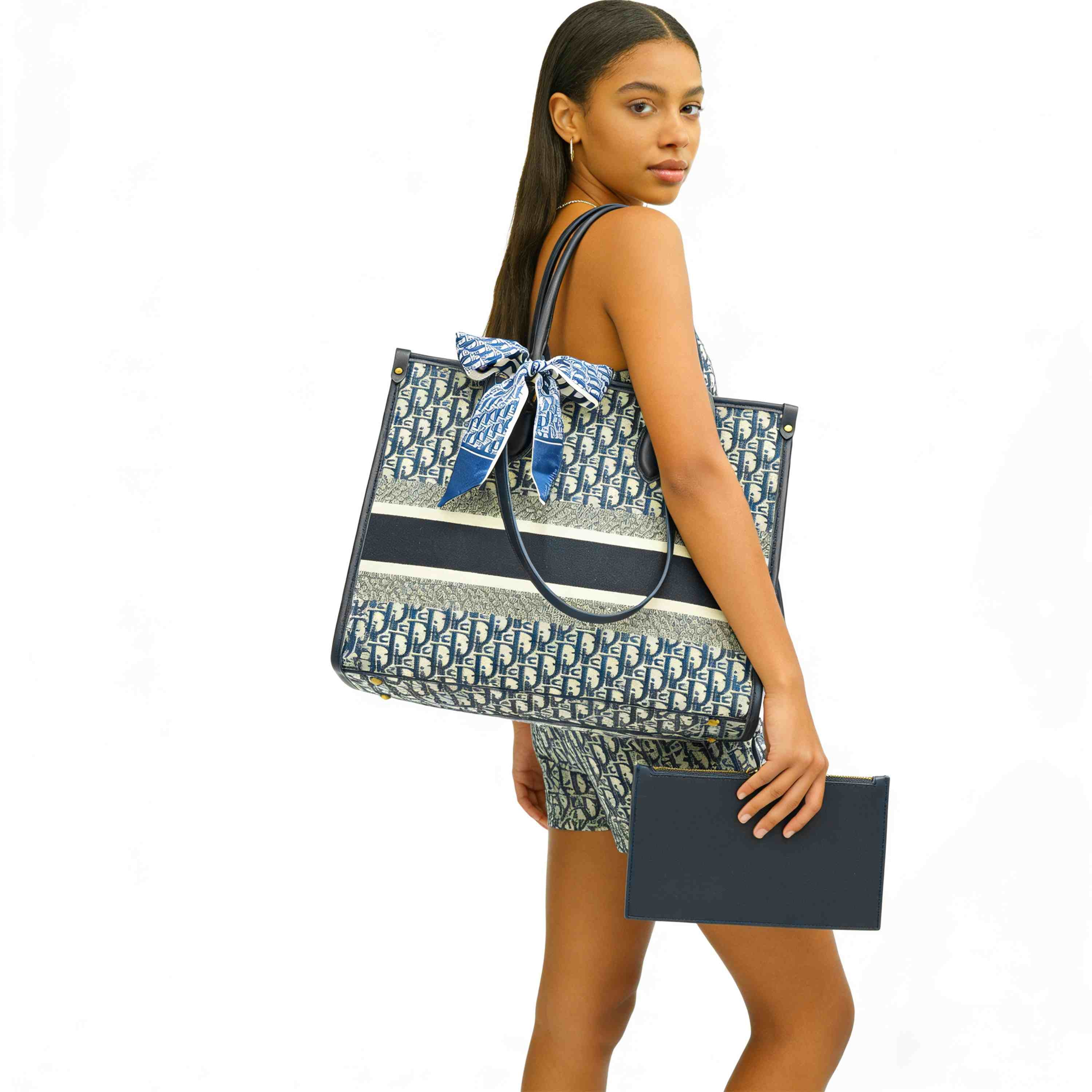 Bolso tote grande bordado