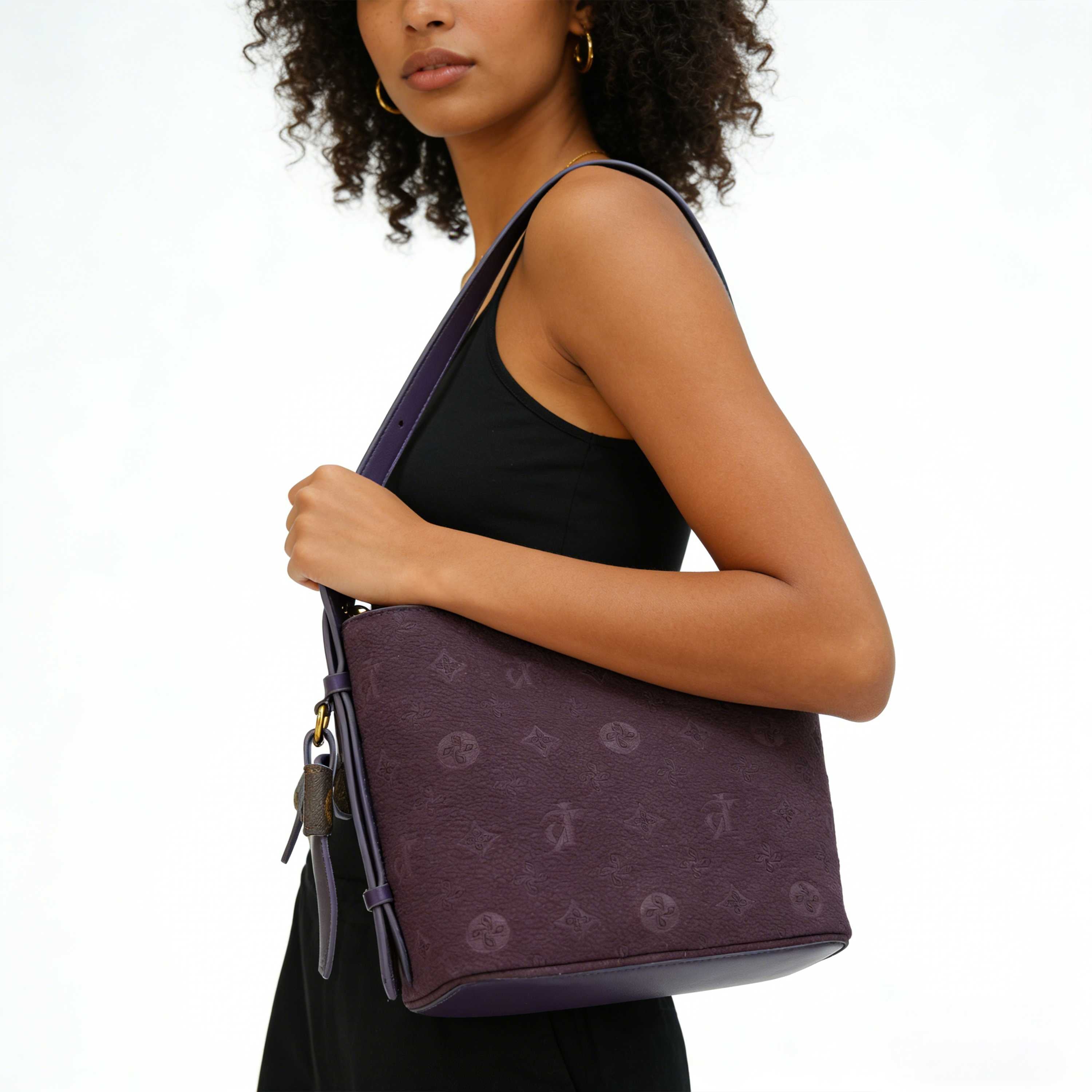 Bolso bombonera morado