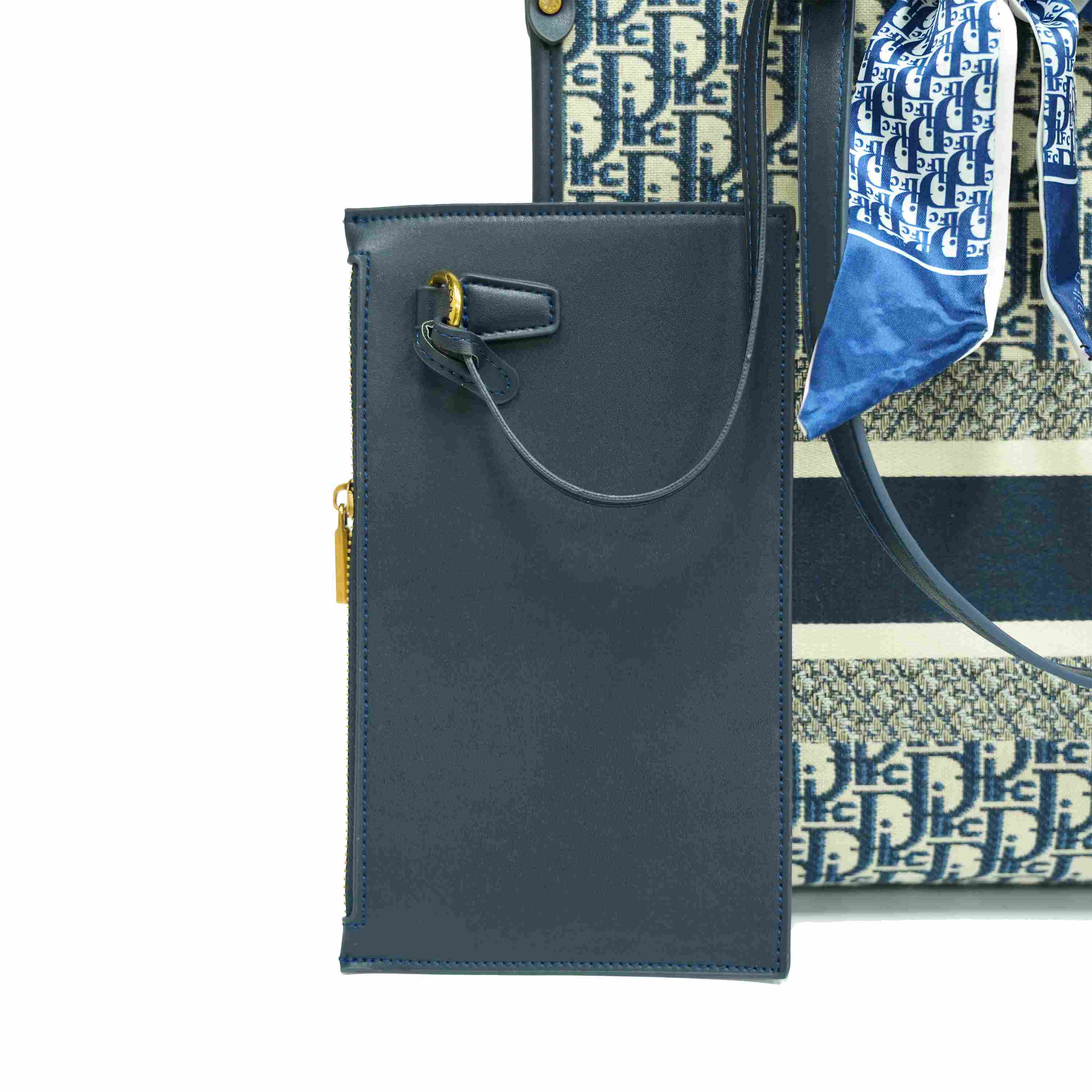 Bolso tote grande bordado